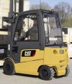 6,000 lbs. Electric Forklift Rental Oskaloosa
